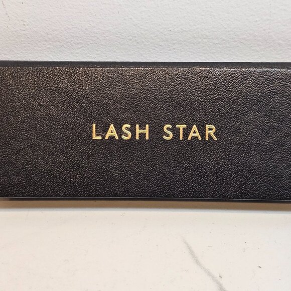Lash Star Heated Lash Styler - Picture 8 of 9